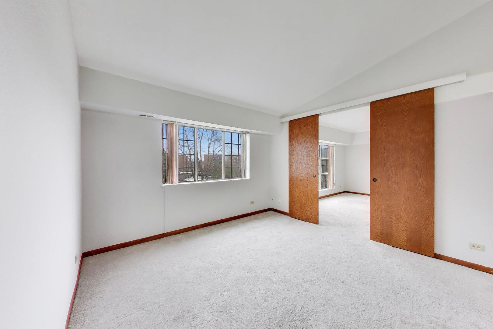 540 Biesterfield Road 301