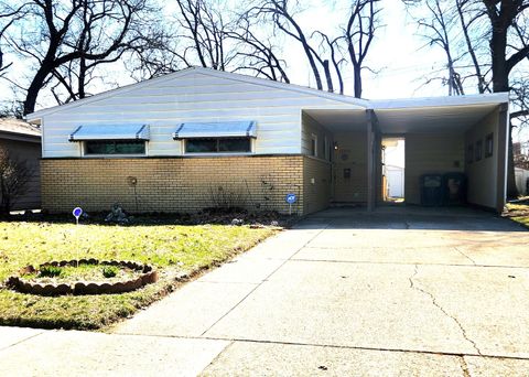 Photo of 17322 Forestway Drive, East Hazel Crest, IL 60429 (MLS # 12585836)