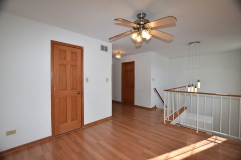 Tiny photo for 4475 Olmstead Drive, Hoffman Estates, IL 60192 (MLS # 12575590)