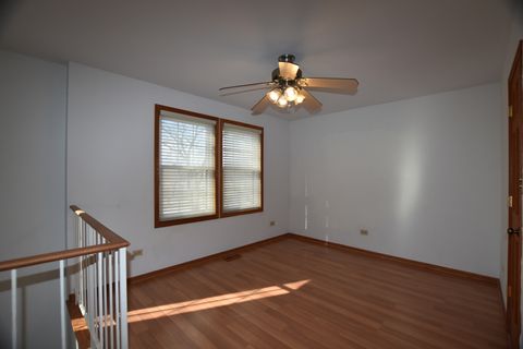 Tiny photo for 4475 Olmstead Drive, Hoffman Estates, IL 60192 (MLS # 12575590)