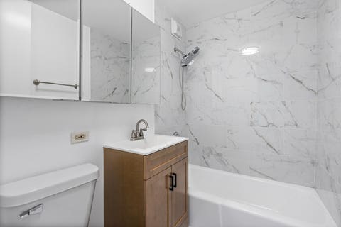 Tiny photo for 2626 N Lakeview Avenue #3609, Chicago, IL 60614 (MLS # 12724672)