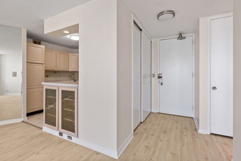 Tiny photo for 2626 N Lakeview Avenue #3609, Chicago, IL 60614 (MLS # 12724672)