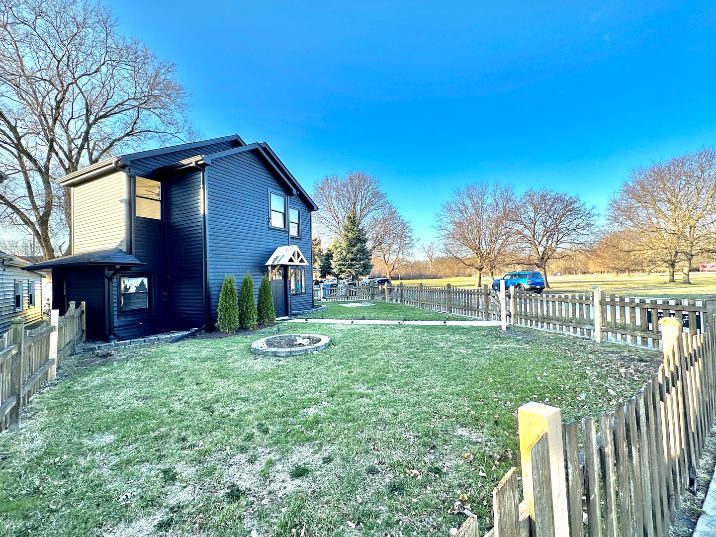 8325 W Forest Preserve Avenue