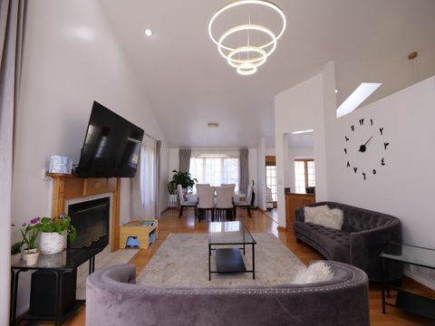 Tiny photo for 6706 Pondview Drive, Tinley Park, IL 60477 (MLS # 12615611)