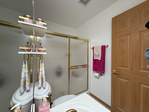 Tiny photo for 6706 Pondview Drive, Tinley Park, IL 60477 (MLS # 12615611)