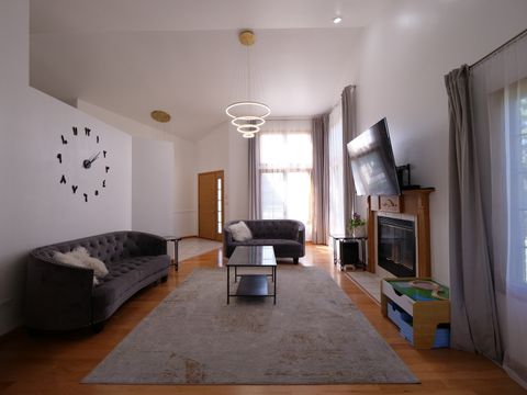 Tiny photo for 6706 Pondview Drive, Tinley Park, IL 60477 (MLS # 12615611)