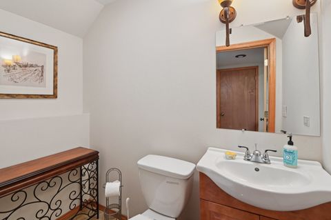 Tiny photo for 209 Lorien Court, East Dundee, IL 60118 (MLS # 12464631)