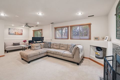 Tiny photo for 209 Lorien Court, East Dundee, IL 60118 (MLS # 12464631)