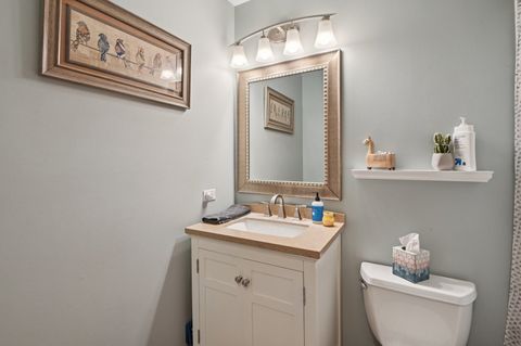 Tiny photo for 209 Lorien Court, East Dundee, IL 60118 (MLS # 12464631)