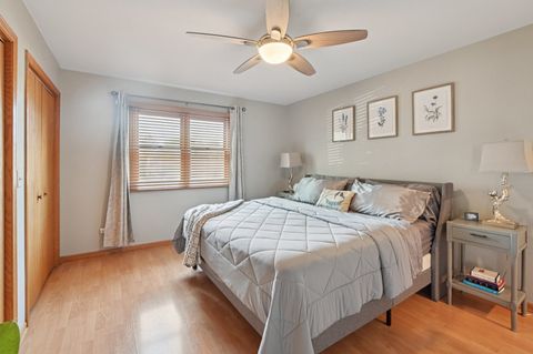 Tiny photo for 209 Lorien Court, East Dundee, IL 60118 (MLS # 12464631)