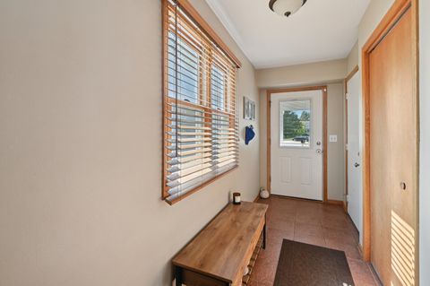 Tiny photo for 209 Lorien Court, East Dundee, IL 60118 (MLS # 12464631)