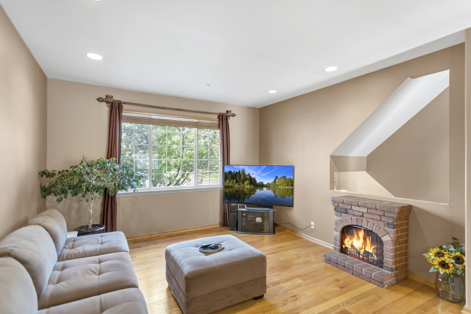 165 Lucerne Court 165