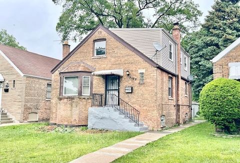 Photo of 9129 S Chappel Avenue, Chicago, IL 60617 (MLS # 12489805)