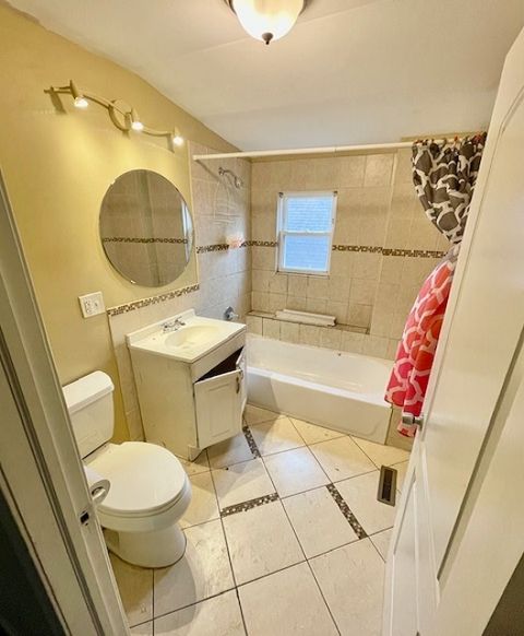 Tiny photo for 9129 S Chappel Avenue, Chicago, IL 60617 (MLS # 12489805)