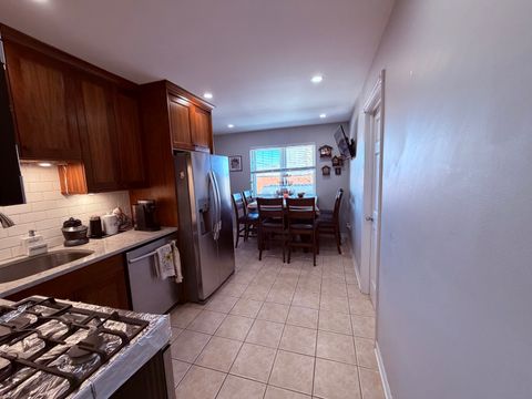 Tiny photo for 4209 Kolze Avenue #2S, Schiller Park, IL 60176 (MLS # 12586580)