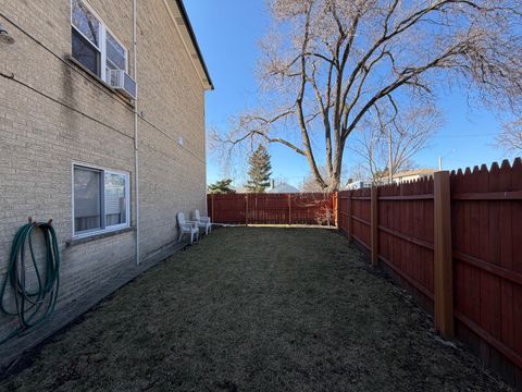 Tiny photo for 4209 Kolze Avenue #2S, Schiller Park, IL 60176 (MLS # 12586580)