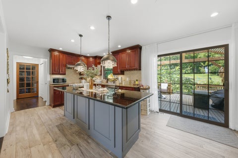 Tiny photo for 10S230 Grant Street, Burr Ridge, IL 60527 (MLS # 12767125)