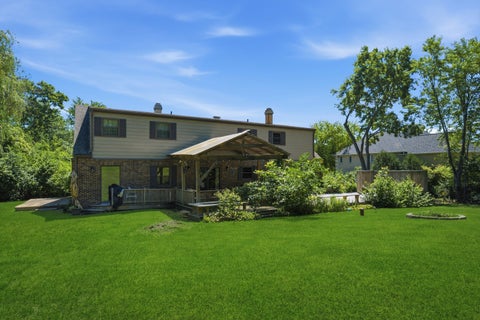 Tiny photo for 10S230 Grant Street, Burr Ridge, IL 60527 (MLS # 12767125)