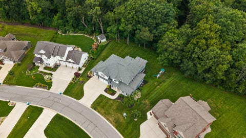 Tiny photo for 326 W Houghton Drive, Valparaiso, IN 46385 (MLS # 12766679)