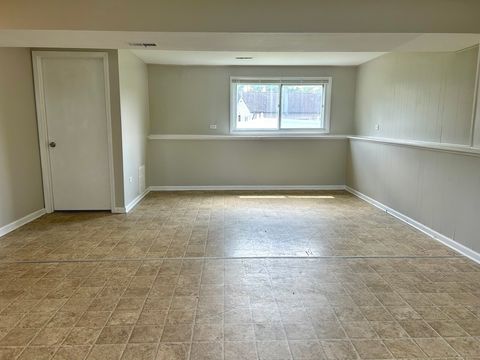 Tiny photo for 607 Sullivan Lane, University Park, IL 60484 (MLS # 12513963)