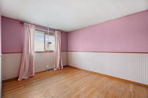 Tiny photo for 16811 Louis Court, South Holland, IL 60473 (MLS # 12617035)