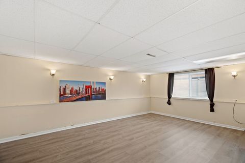 Tiny photo for 16811 Louis Court, South Holland, IL 60473 (MLS # 12617035)