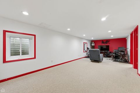 Tiny photo for 275 ESSEX Court, Aurora, IL 60504 (MLS # 12688230)