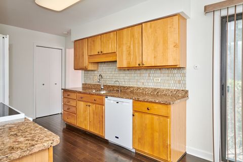 Tiny photo for 3035 RENNES Court, Northbrook, IL 60062 (MLS # 12606685)