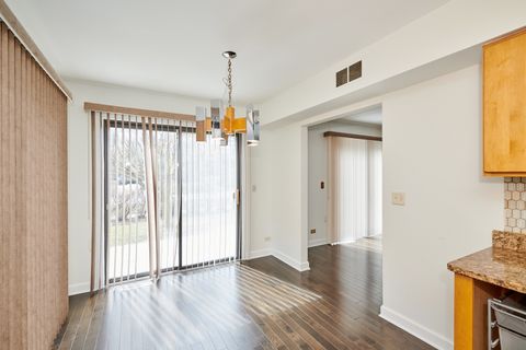 Tiny photo for 3035 RENNES Court, Northbrook, IL 60062 (MLS # 12606685)