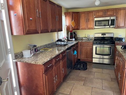 Tiny photo for 3121 N Wolf Road, Melrose Park, IL 60164 (MLS # 12604466)