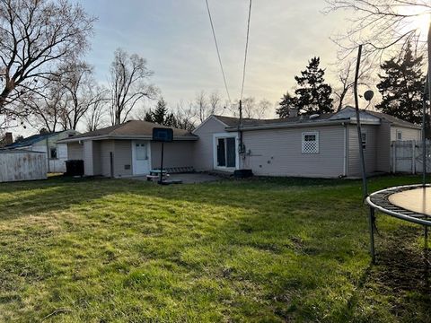 Tiny photo for 3121 N Wolf Road, Melrose Park, IL 60164 (MLS # 12604466)