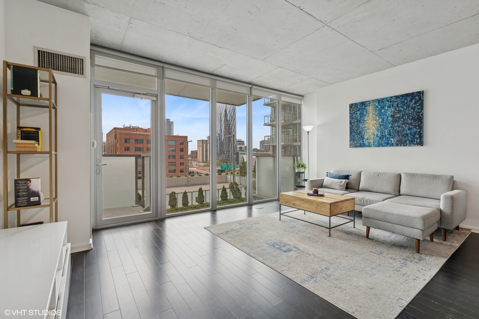 659 W Randolph Street 519