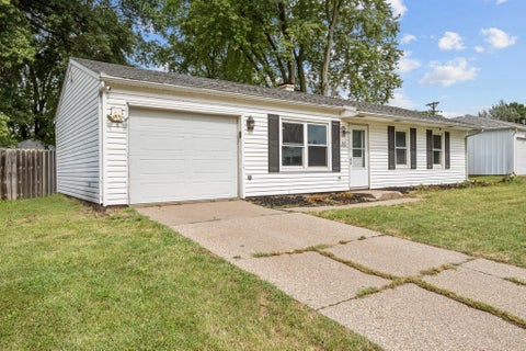 Tiny photo for 947 36th Avenue, East Moline, IL 61244 (MLS # 12763232)