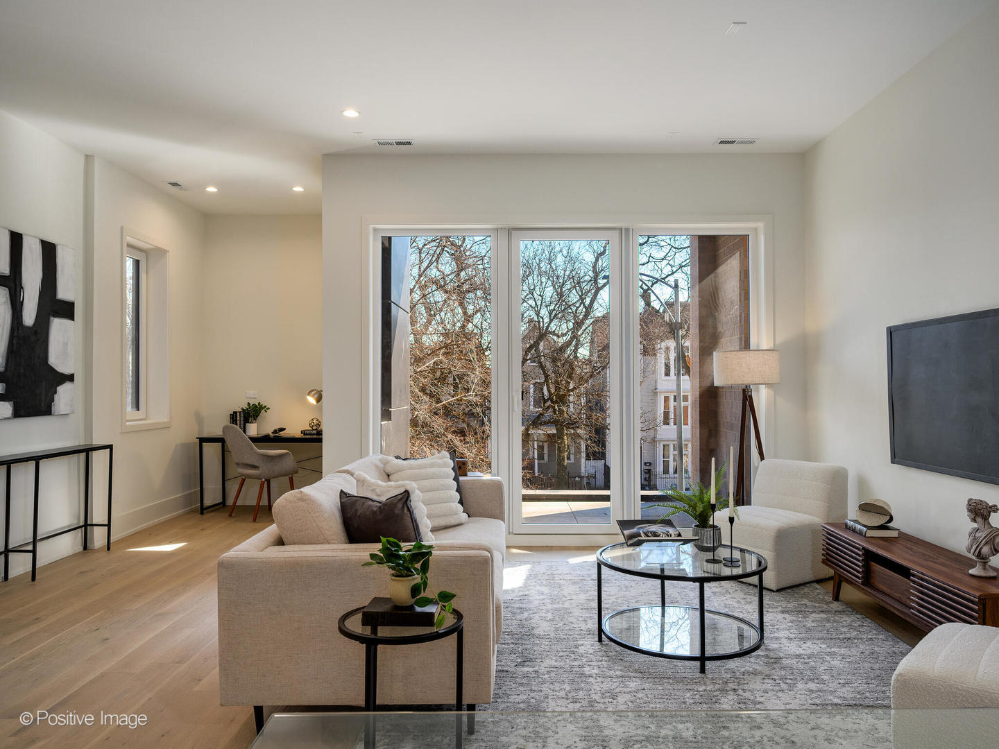 1910 N Kedzie Avenue 2F