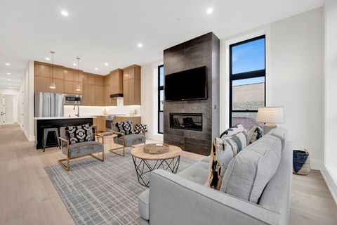 Tiny photo for 4353 N Richmond Avenue #2S, Chicago, IL 60618 (MLS # 12525658)