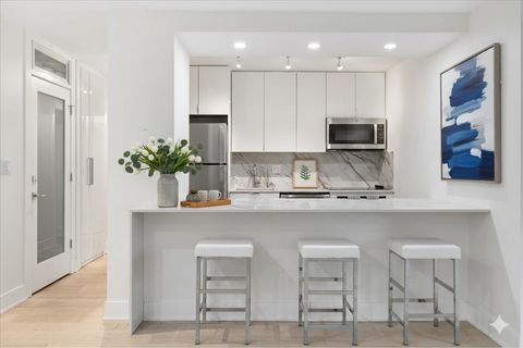 Tiny photo for 88 W SCHILLER Street #904L, Chicago, IL 60610 (MLS # 12586853)