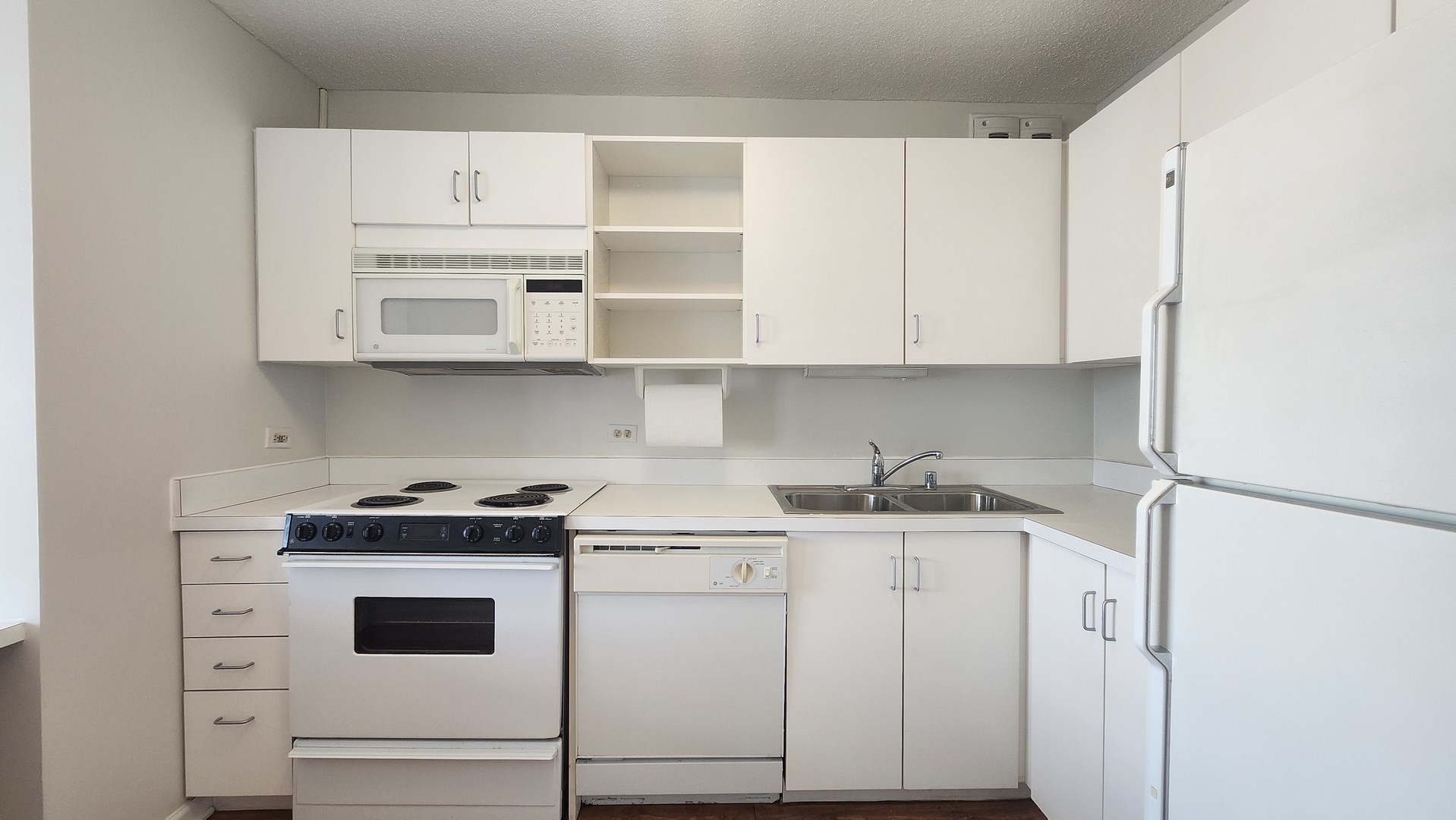 405 N WABASH Avenue 4712