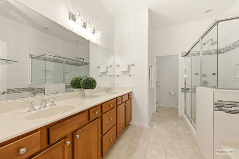 Tiny photo for 816 Colchester Drive, Oswego, IL 60543 (MLS # 12629232)