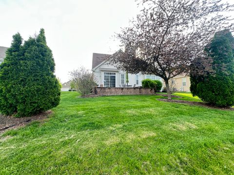 Tiny photo for 816 Colchester Drive, Oswego, IL 60543 (MLS # 12629232)