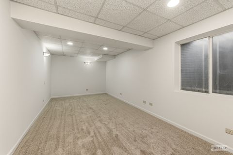 Tiny photo for 816 Colchester Drive, Oswego, IL 60543 (MLS # 12629232)