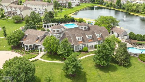 Tiny photo for 816 Colchester Drive, Oswego, IL 60543 (MLS # 12629232)