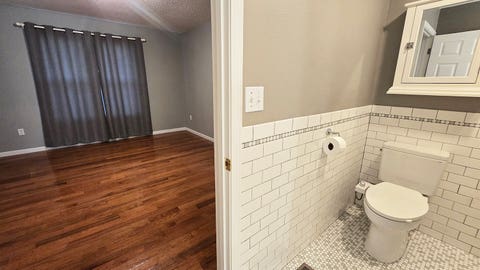 Tiny photo for 2530 S Pine Street, Centralia, IL 62801 (MLS # 12716047)