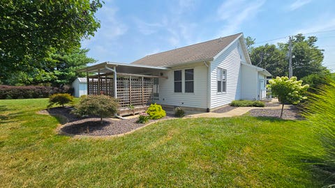 Tiny photo for 2530 S Pine Street, Centralia, IL 62801 (MLS # 12716047)