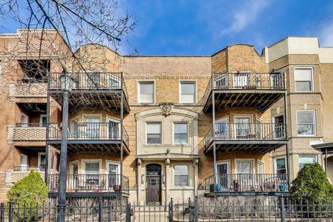 4635 N Malden Street GS Chicago IL 60640