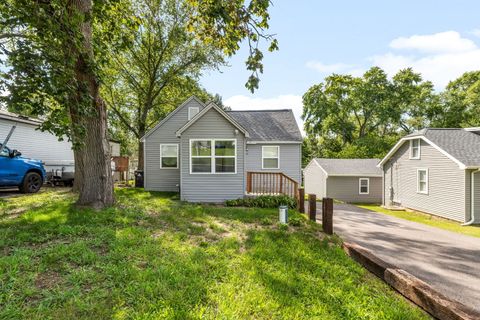 Tiny photo for 3821 E Wonder Lake Road, Wonder Lake, IL 60097 (MLS # 12388401)