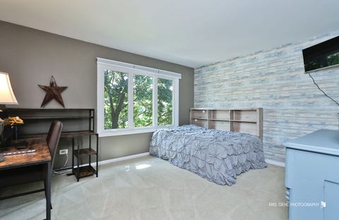 Tiny photo for 1412 Greenlake Drive, Aurora, IL 60502 (MLS # 12728800)