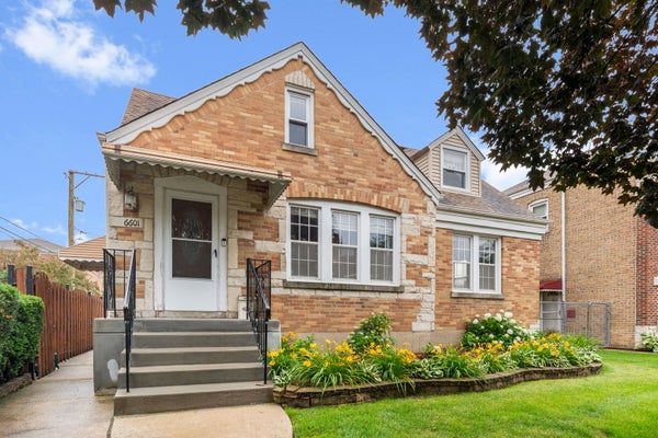 6601 W SCHORSCH ST, CHICAGO, IL 60634 - Image 83e0ca11546934eaeaa4bcb78d1dbb3f/2499518943