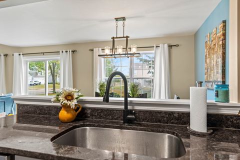 Tiny photo for 797 Silk Oak Lane #797, Crystal Lake, IL 60014 (MLS # 12494067)