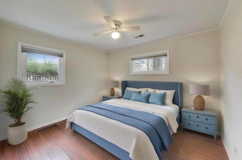 Tiny photo for 1149 N Hickory Avenue, Arlington Heights, IL 60004 (MLS # 12619539)