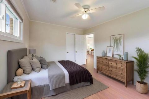 Tiny photo for 1149 N Hickory Avenue, Arlington Heights, IL 60004 (MLS # 12619539)